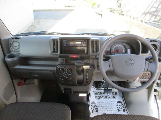 Nissan NV100 Clipper 6