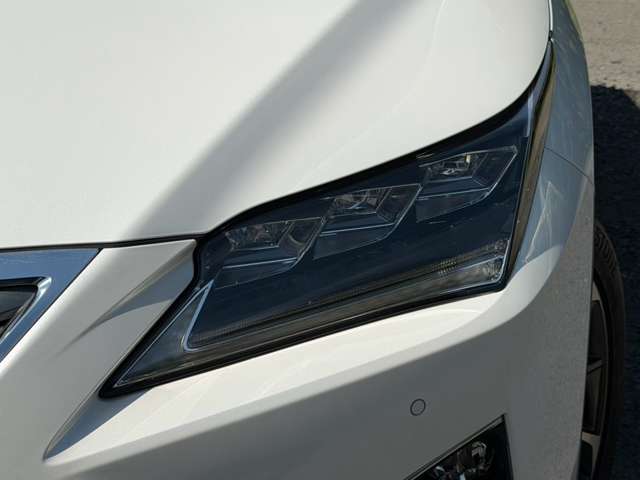 Lexus RX 7