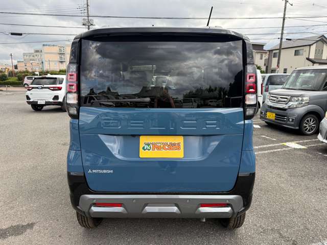 Mitsubishi Delica Mini 9
