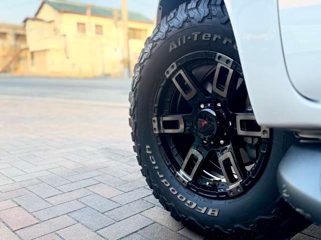 Toyota Hilux 6