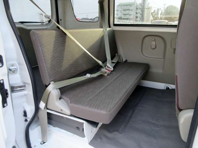 Nissan NV100 Clipper 9