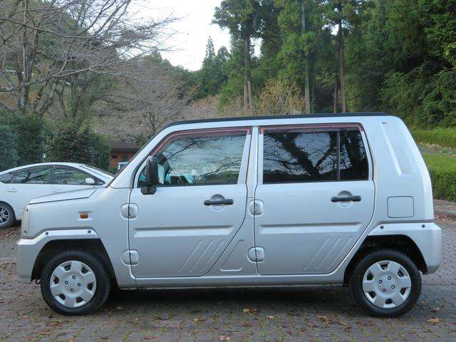 Daihatsu ネイキッド 5