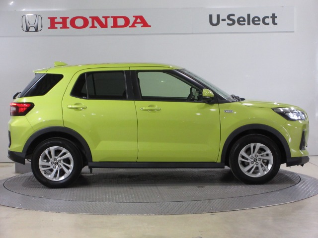 Daihatsu Rocky 11