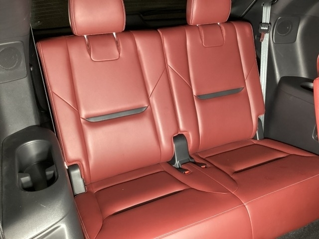 Mazda CX-8 11