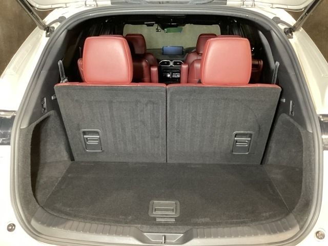 Mazda CX-8 12