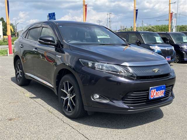 Toyota Harrier 3