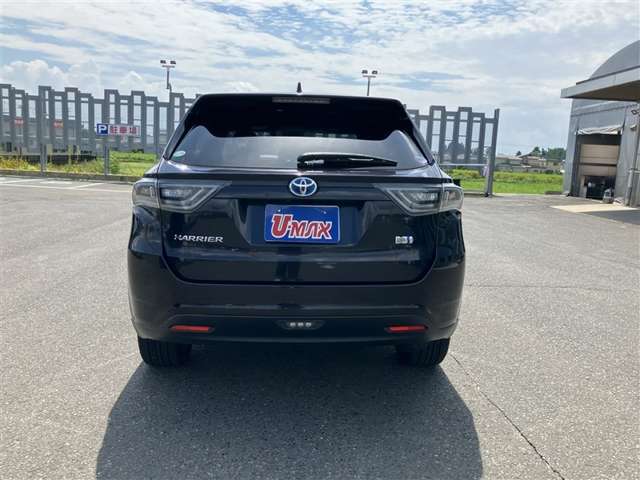 Toyota Harrier 6
