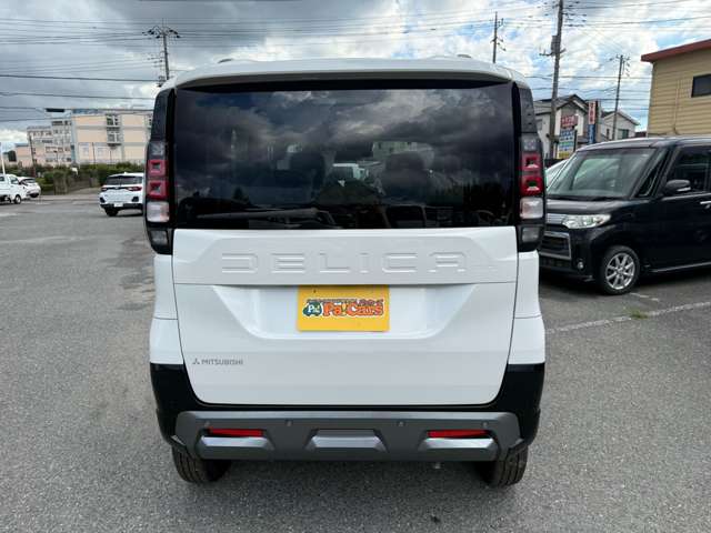 Mitsubishi Delica Mini 9