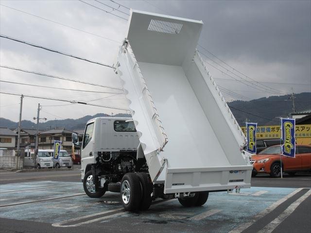 Mitsubishi Fuso Canter 7