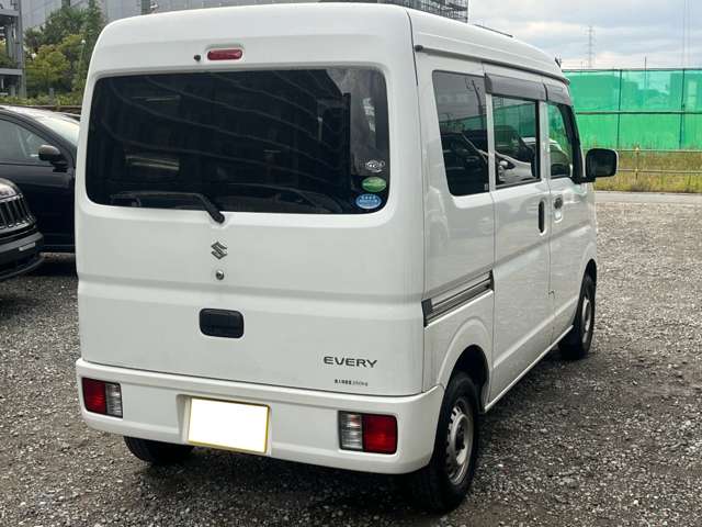 Suzuki Every 9