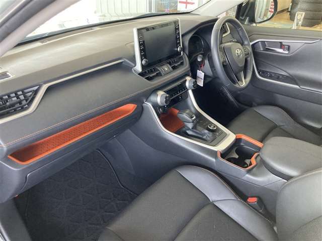 Toyota RAV4 11