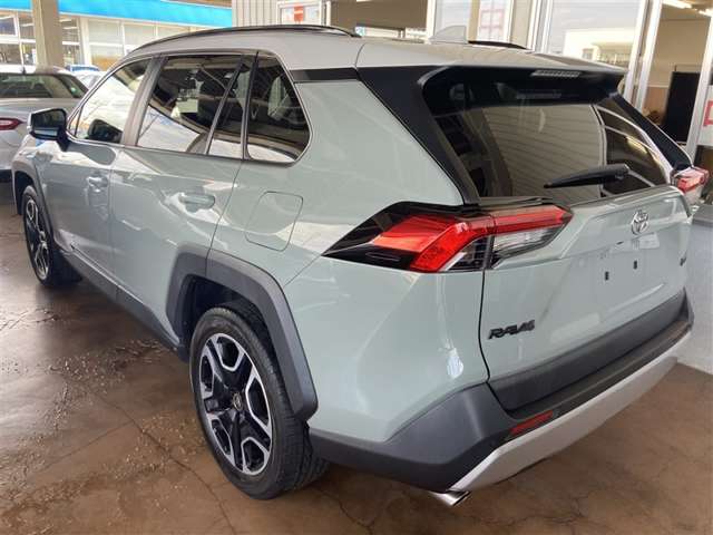Toyota RAV4 2