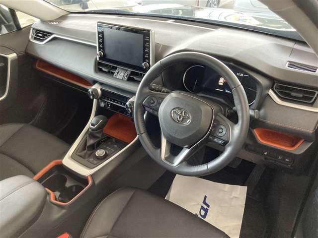Toyota RAV4 5