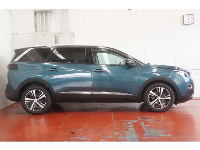 Peugeot 5008 4