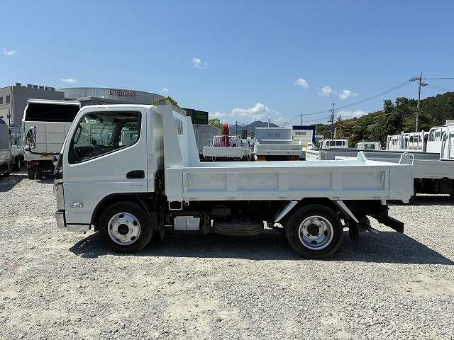 Mitsubishi Fuso Canter 11