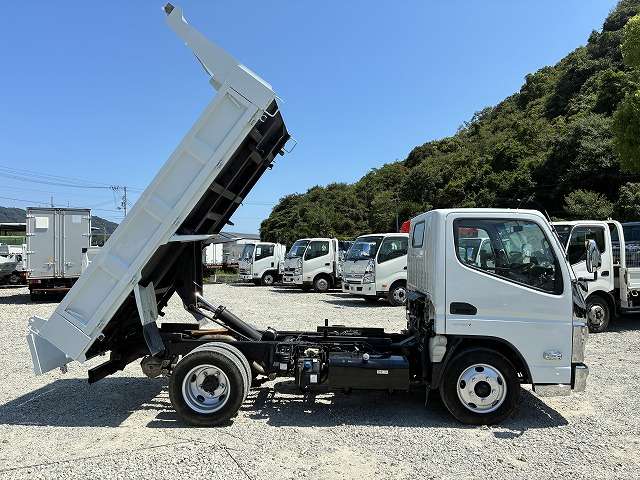 Mitsubishi Fuso Canter 5