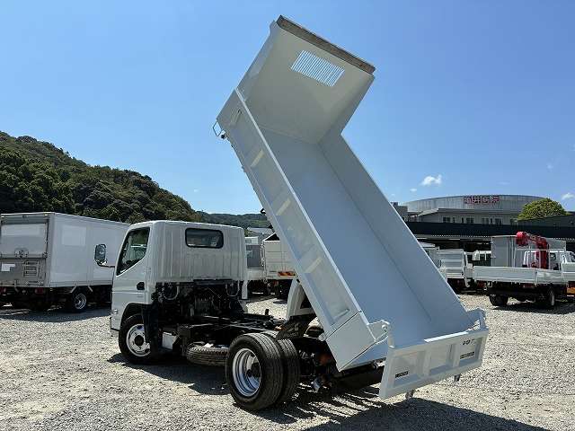 Mitsubishi Fuso Canter 6