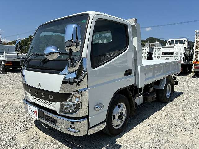 Mitsubishi Fuso Canter 9