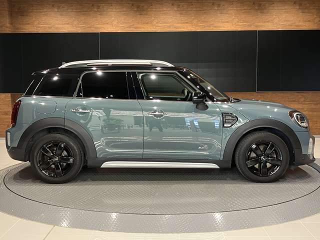 MINI Crossover 12