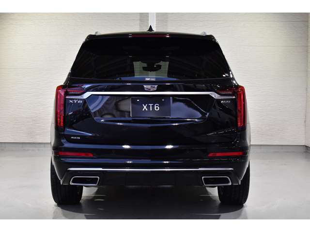 Cadillac XT6 8