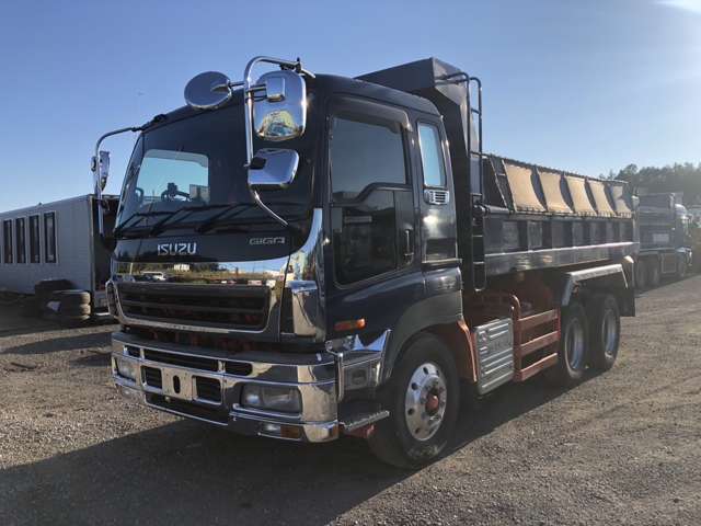 Isuzu Giga 3