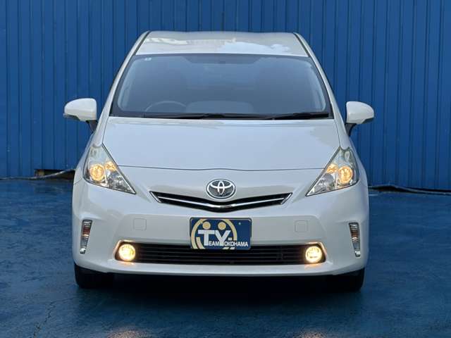 Toyota Prius α 2