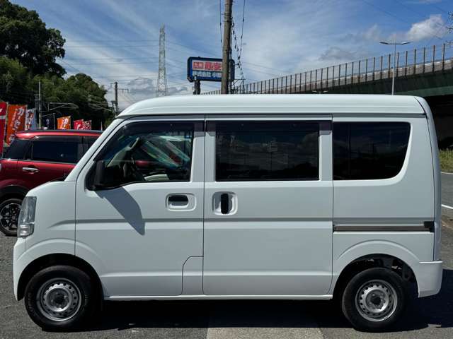 Nissan NV100 Clipper 12