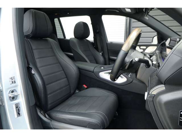 Mercedes-Benz GLS 10