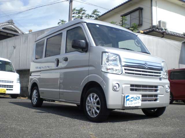 Mitsubishi Minicab Van 4