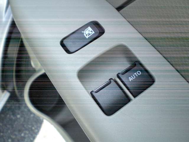 Mitsubishi Minicab Van 8