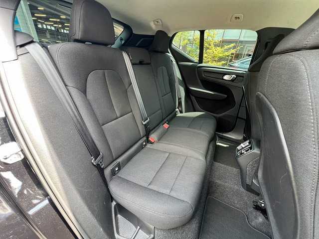 Volvo XC40 12