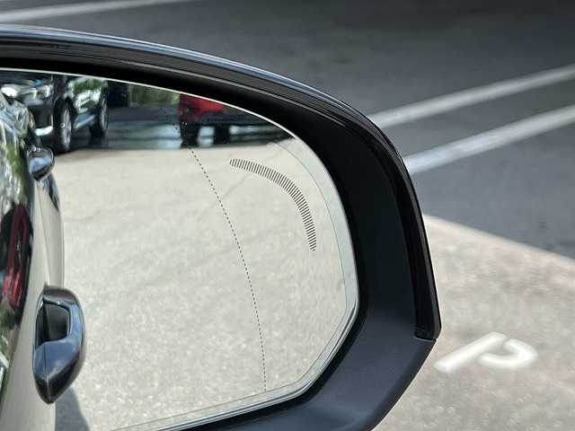 Volvo XC40 6