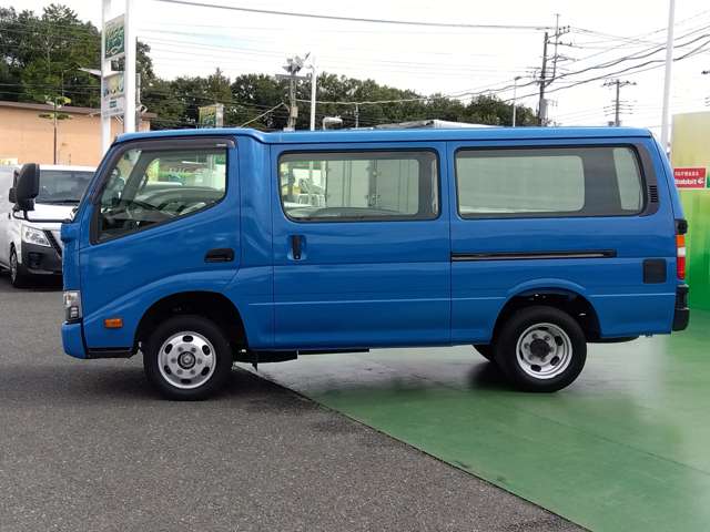 Toyota Dyna Route Van 5