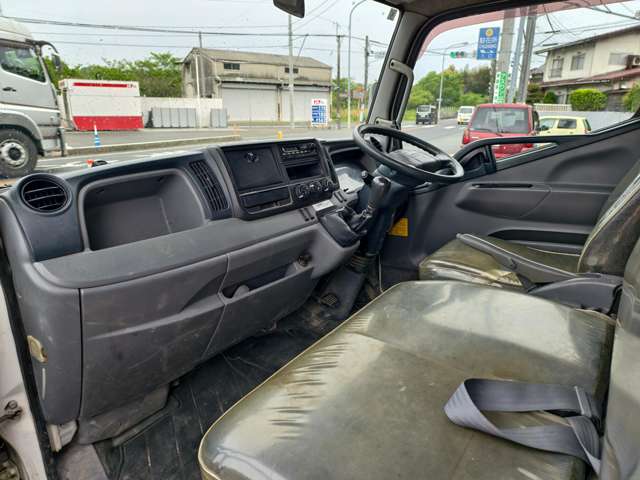 Mitsubishi Fuso Canter 11