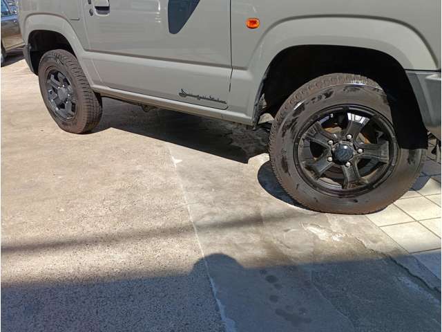 Suzuki Jimny 7