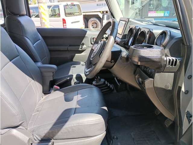 Suzuki Jimny 9