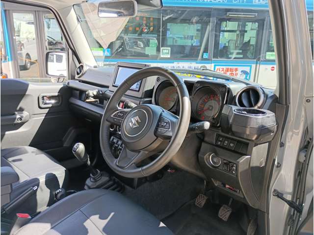 Suzuki Jimny 10