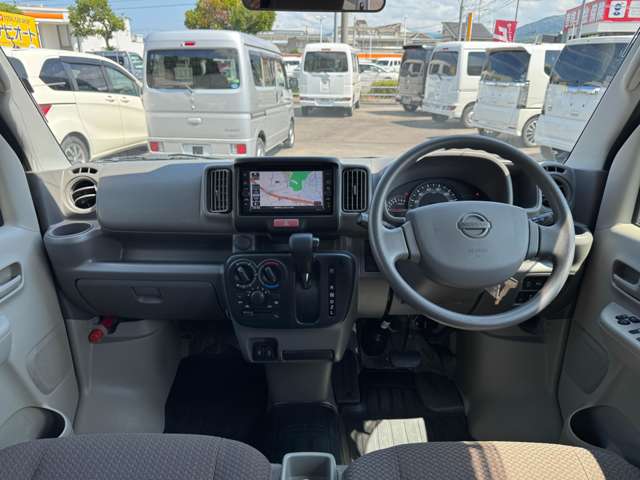 Nissan NV100 Clipper 4