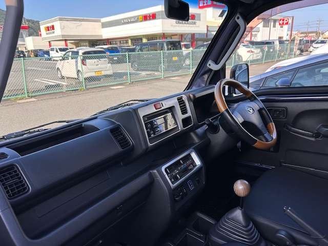 Toyota Pixis Truck 11