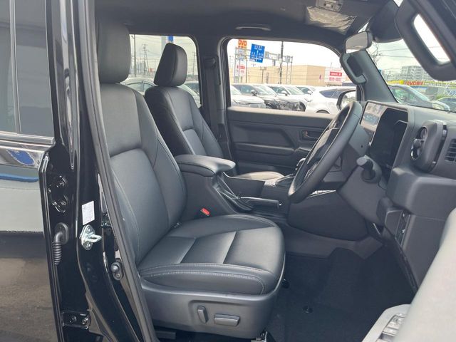 Toyota Land Cruiser FJ 8