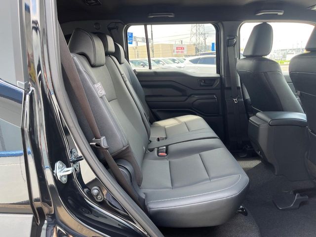 Toyota Land Cruiser FJ 9