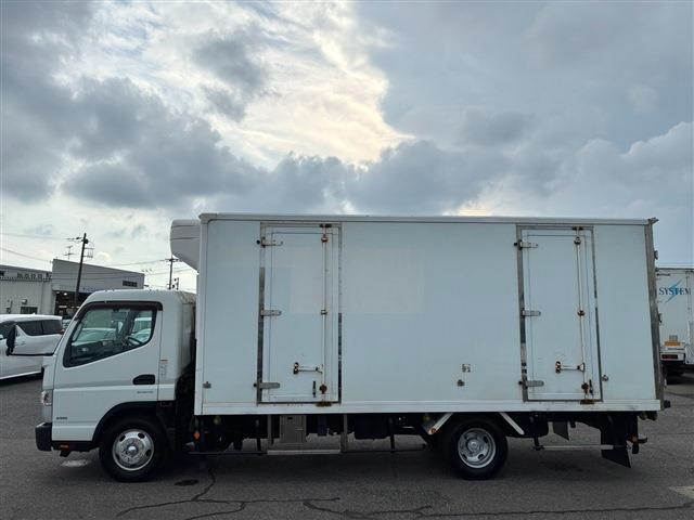 Mitsubishi Fuso Canter 10