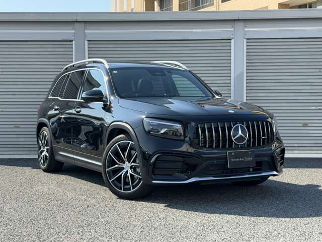 Mercedes-Benz GLB 11