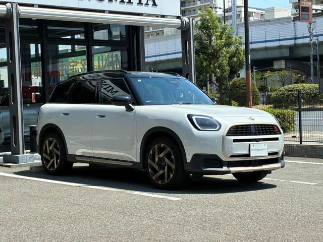 MINI Countryman 6