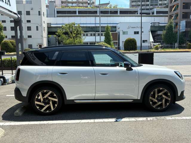 MINI Countryman 7