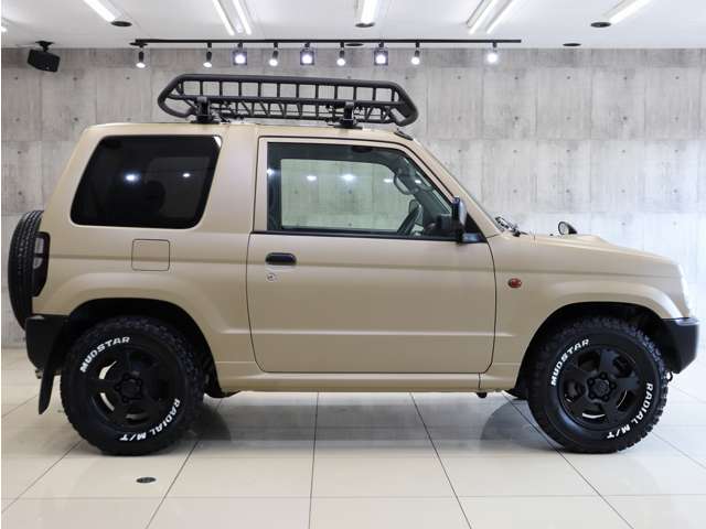 Mitsubishi Pajero Mini 10