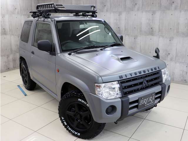 Mitsubishi Pajero Mini 4