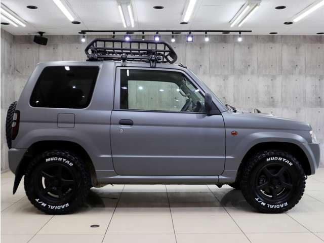 Mitsubishi Pajero Mini 10