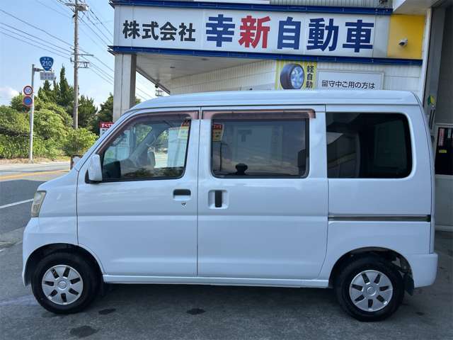 Daihatsu Hijet Cargo 5