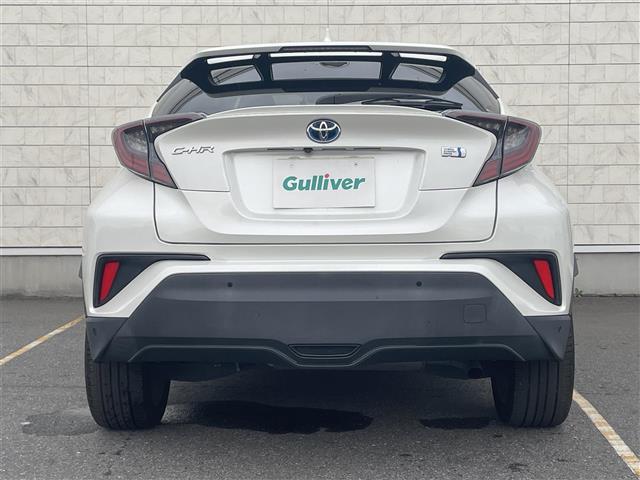 Other Japanese C-HR 5